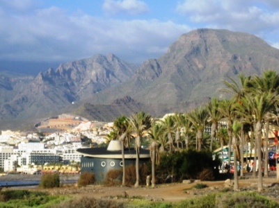Tenerife-mountains-backdrop.jpg