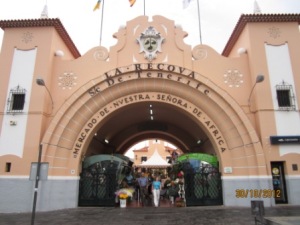 santa-cruz-de-tenerife-mercado-nuestra-senora-de-africa.jpg